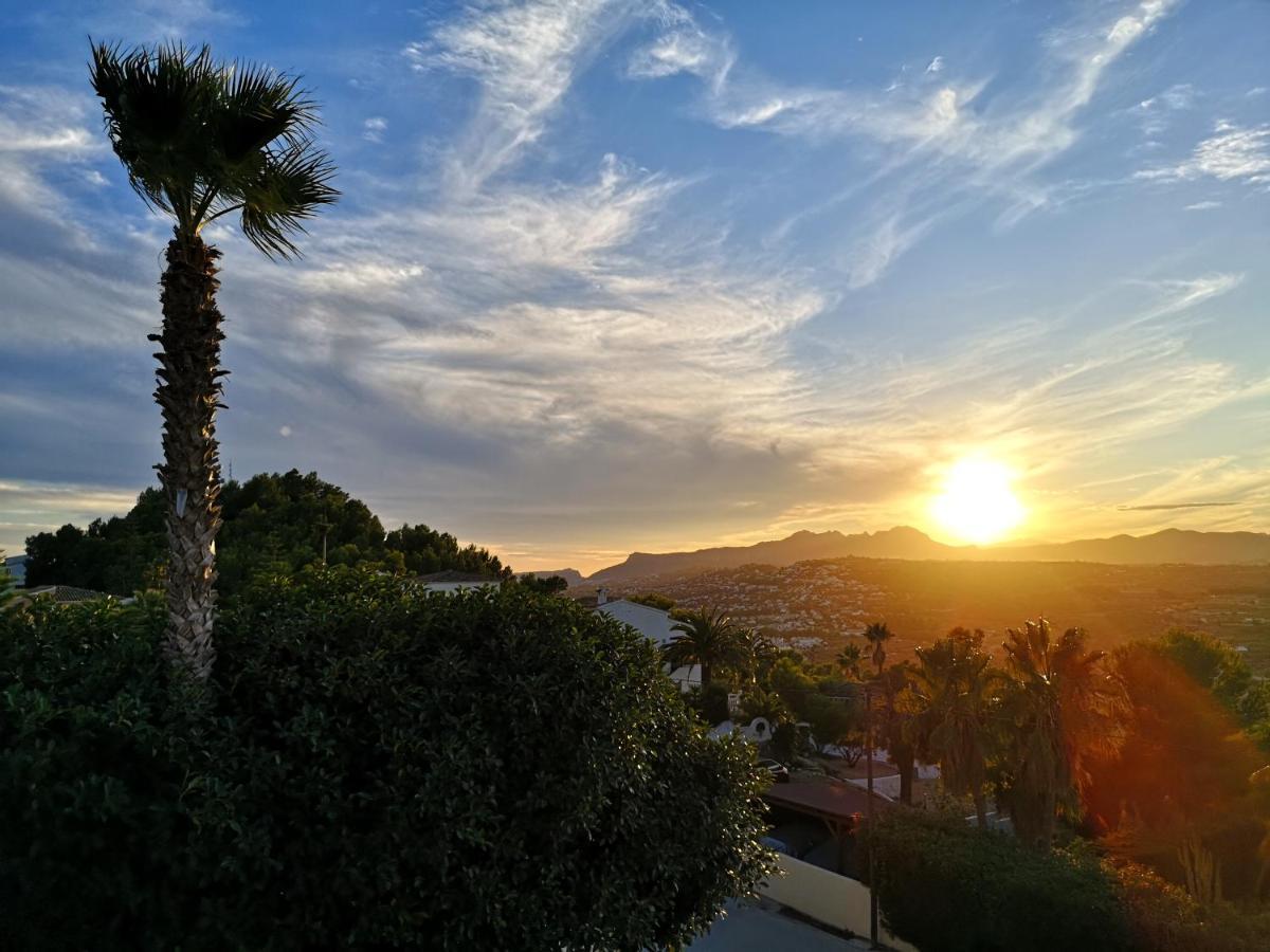 La Madrugada - Luxury Moraira Villa With Sea Views And Private Heated Pool Eksteriør bilde