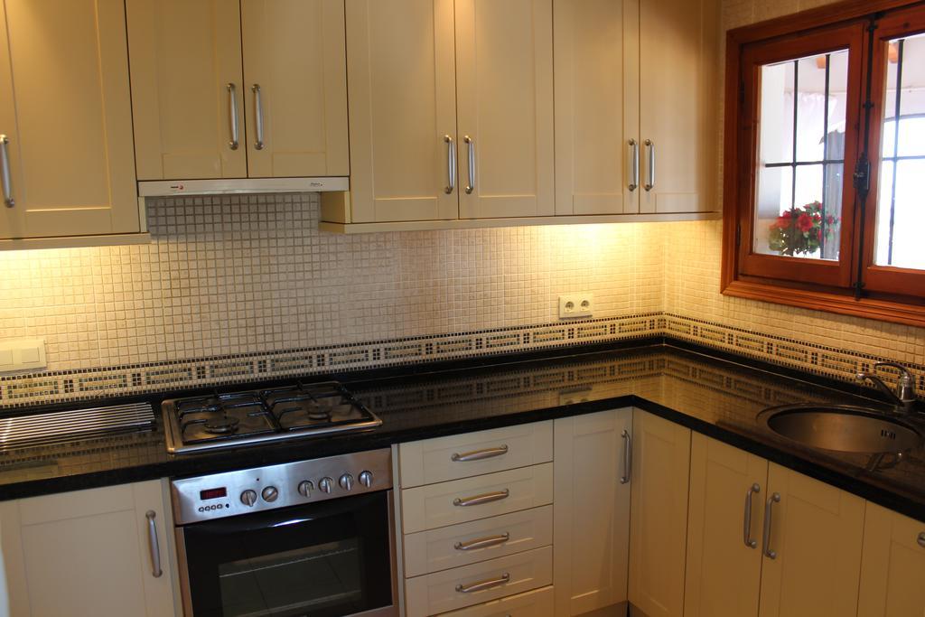 La Madrugada - Luxury Moraira Villa With Sea Views And Private Heated Pool Eksteriør bilde